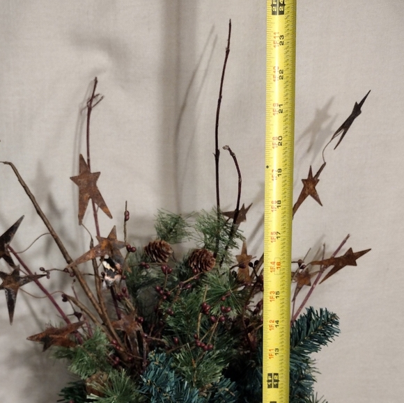 Primitive Faux Winter Arrangement - Picture 7 of 9